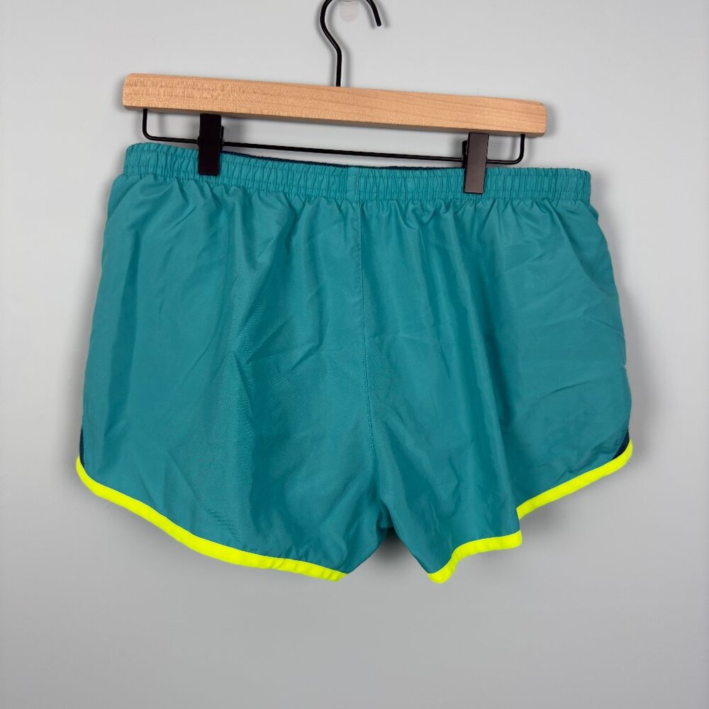 Nike Women's Tempo Run Short, Size L - Picture 4 of 6